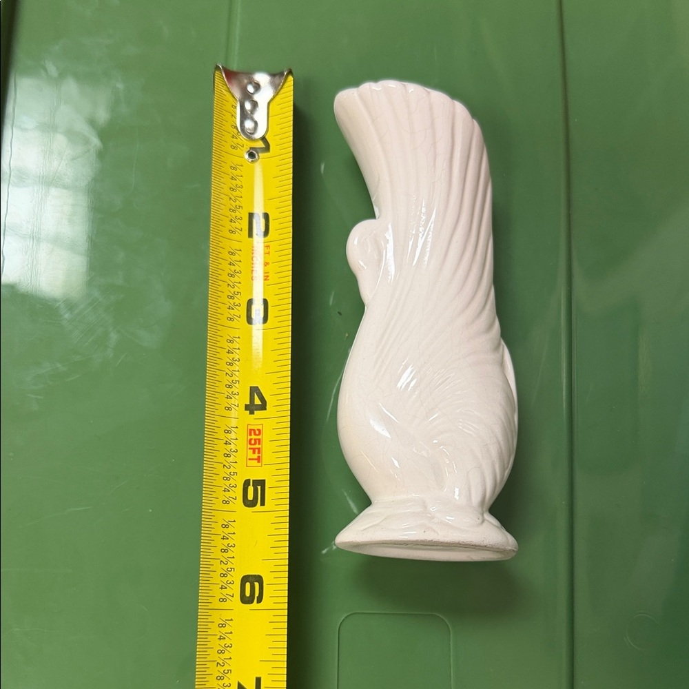 Vintage White Ceramic Swan Vase - Picture 12 of 12